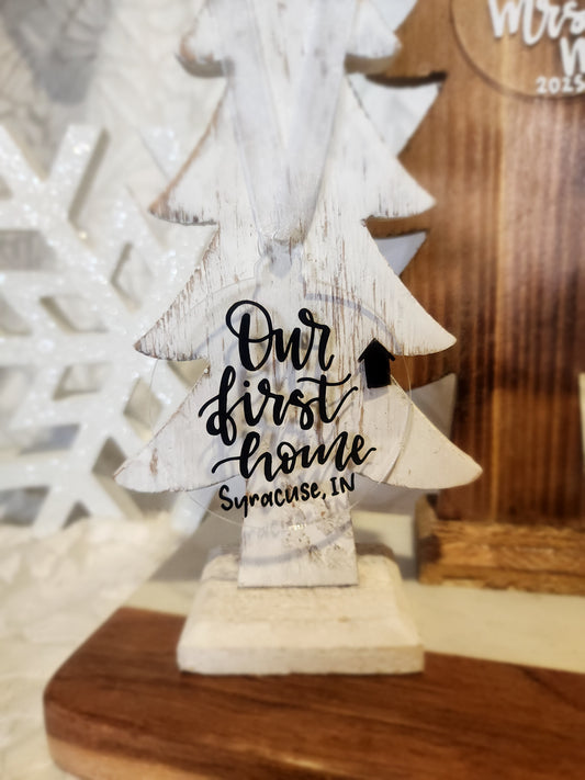 Acrylic Round & Bone Ornaments