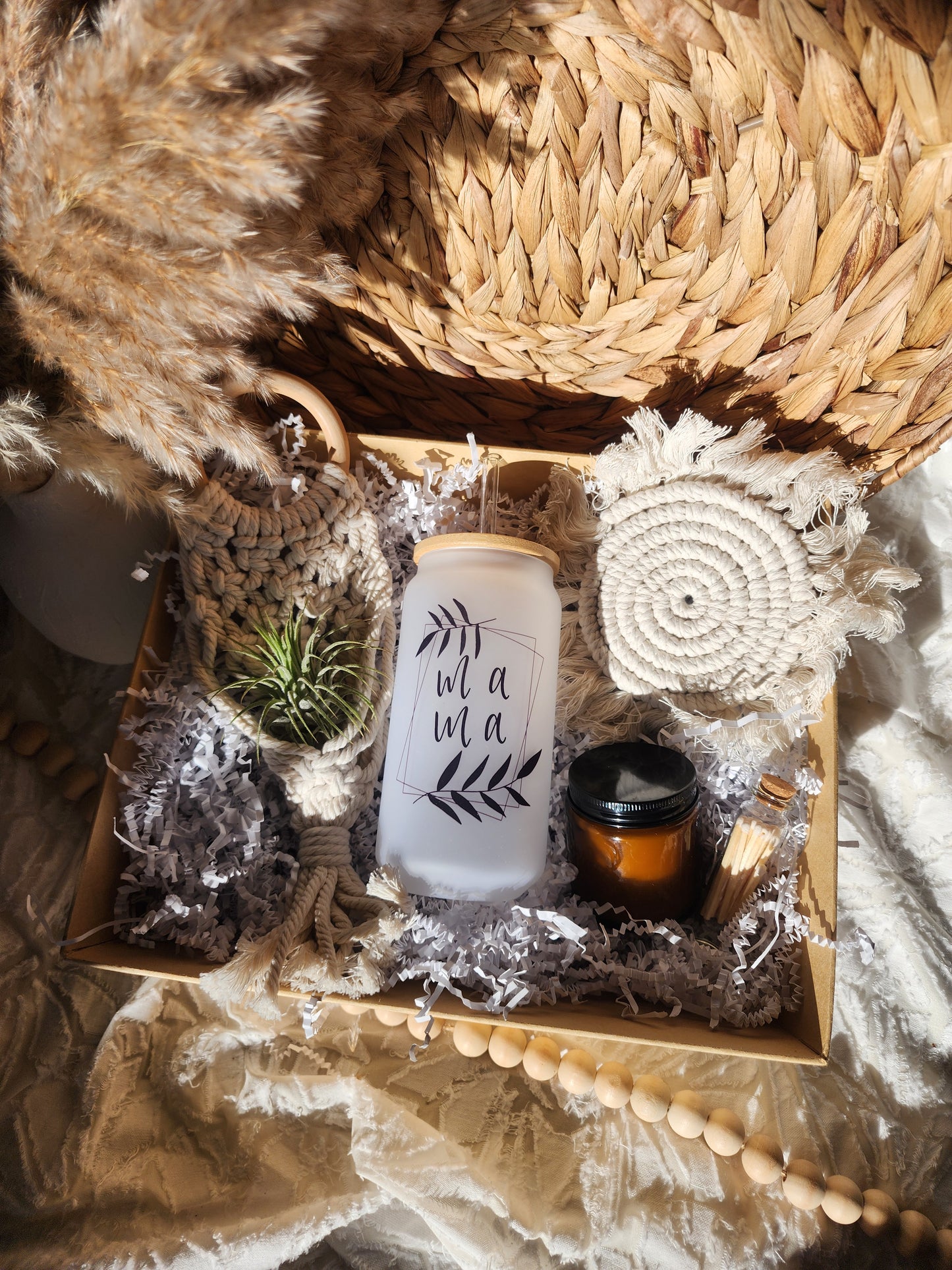 Plant Lovers Gift Basket with 18oz Beer Glass - Mama