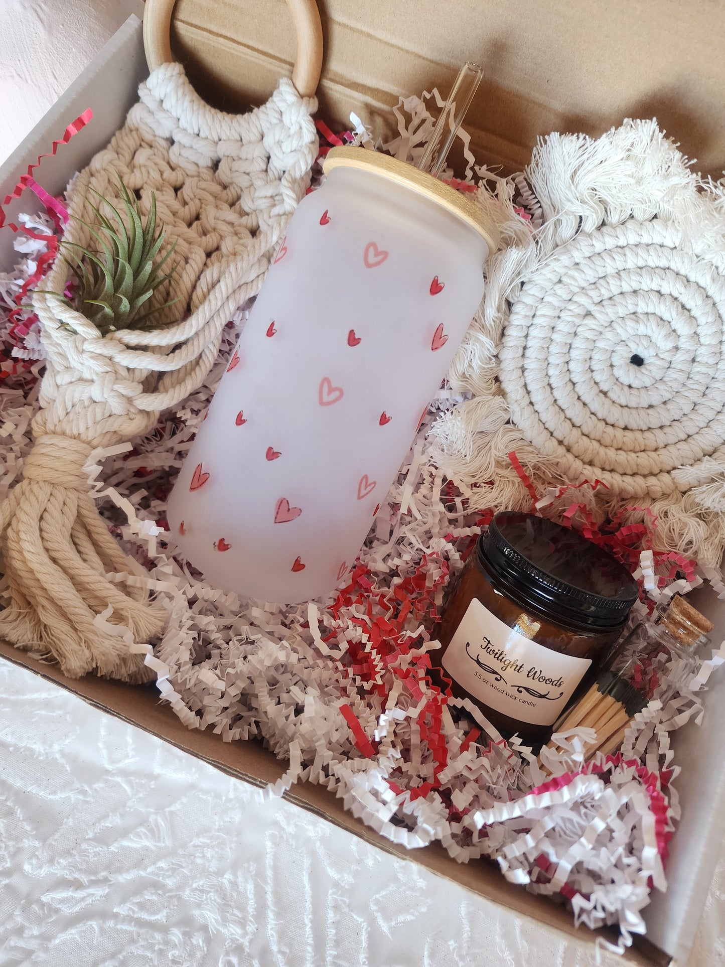 Plant Lovers Dream Gift Basket - Hearts