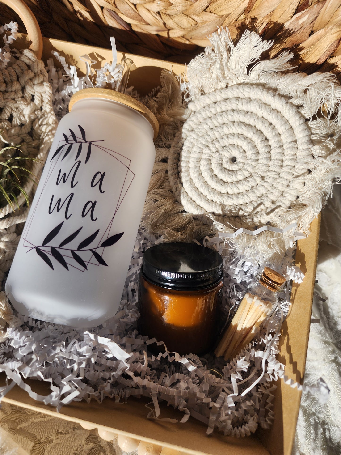 Plant Lovers Gift Basket with 18oz Beer Glass - Mama